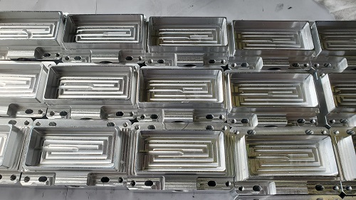 マシニングセンターによる加工 材質 アルミ63×45×30